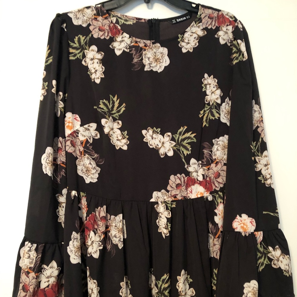 Women’s size XL maxi dress